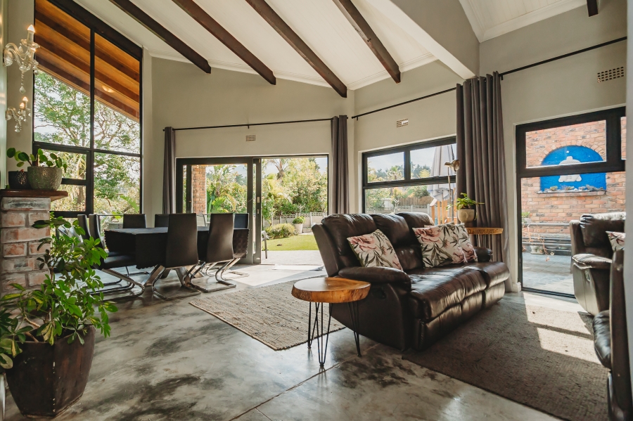 6 Bedroom Property for Sale in Camphersdrift Western Cape